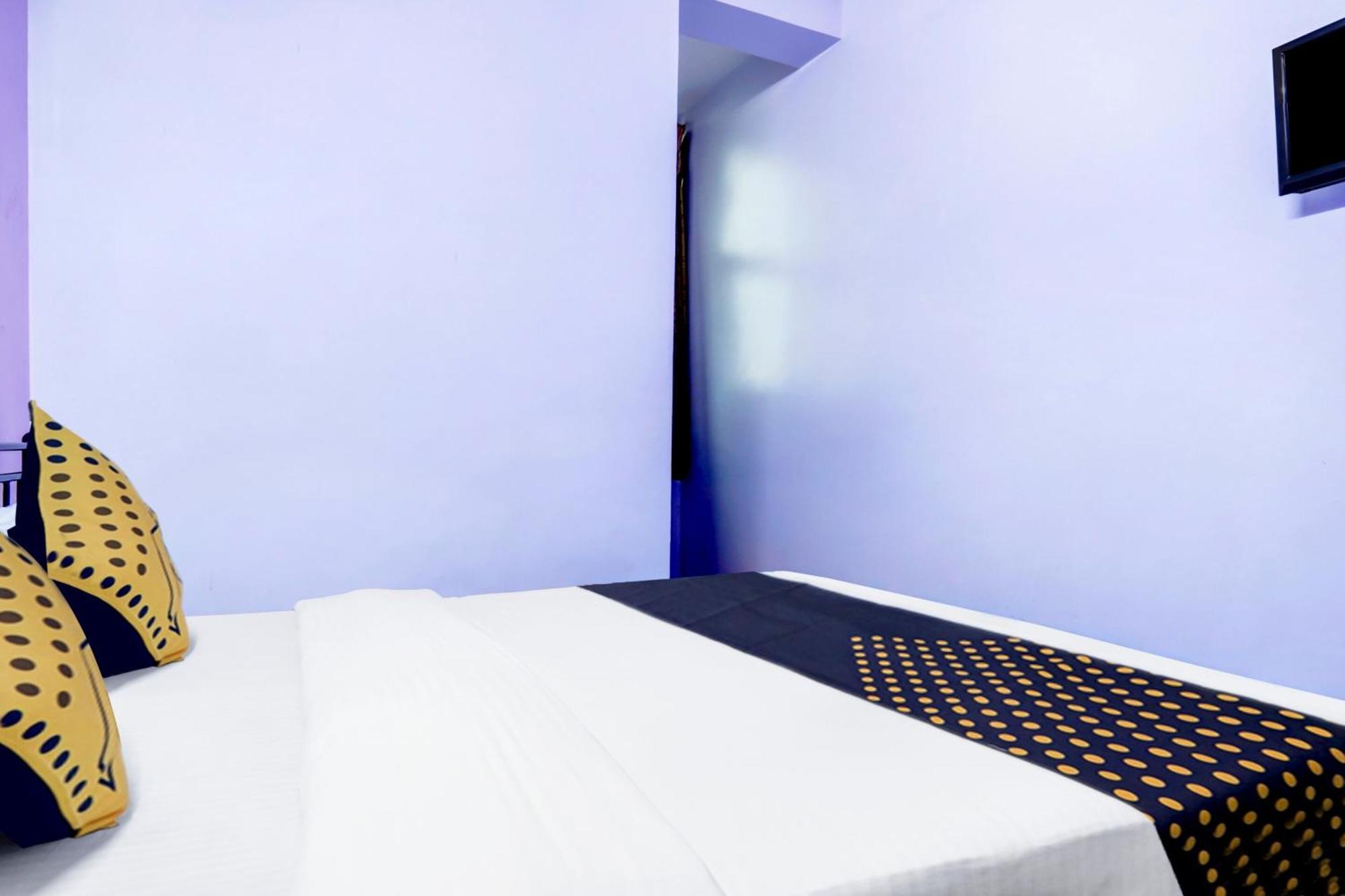 Spot On 39561 Hotel Deep Джайпур Екстериор снимка